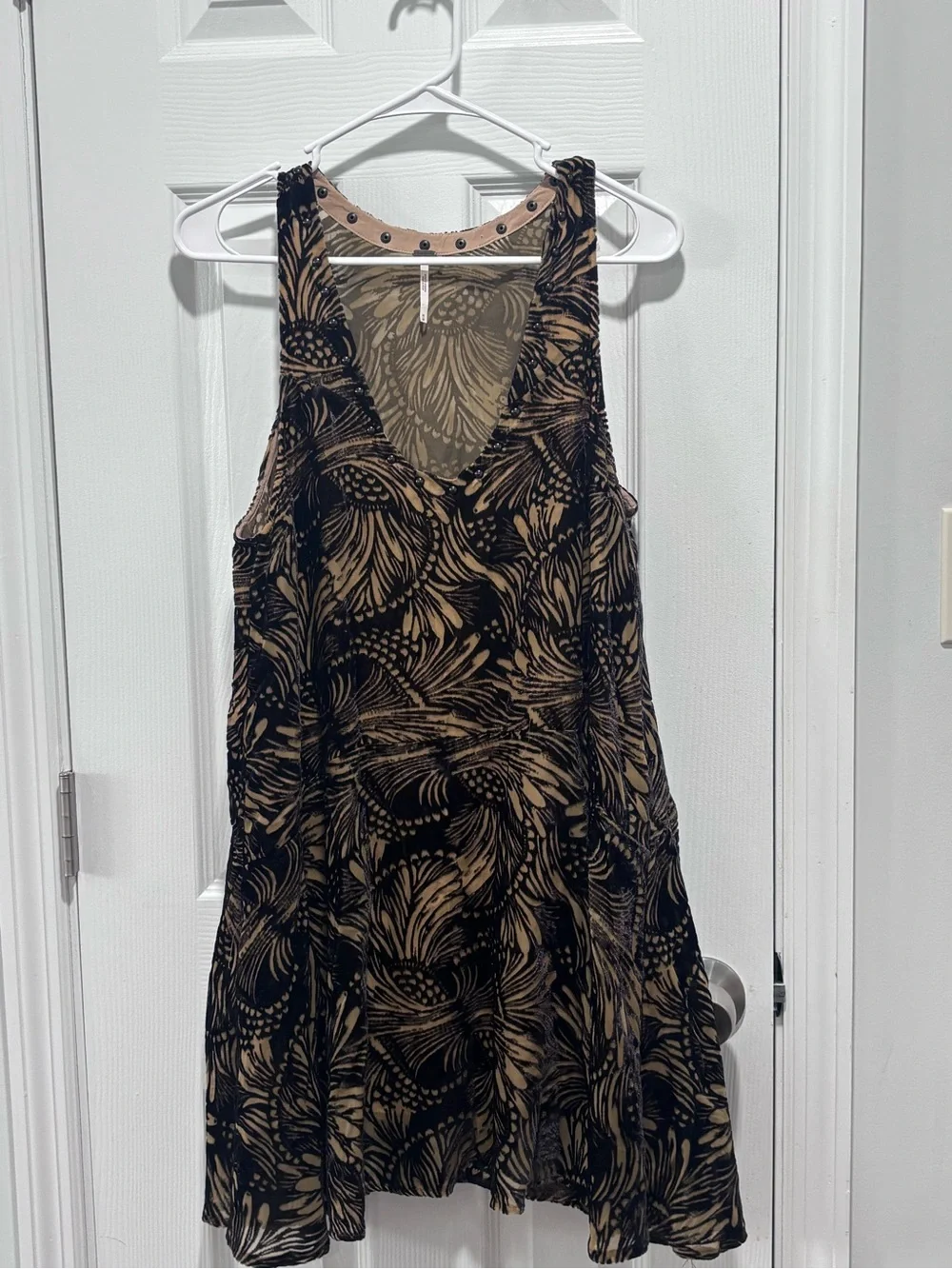 🩷Free People Black and Tan Floral-Print Mini Dress